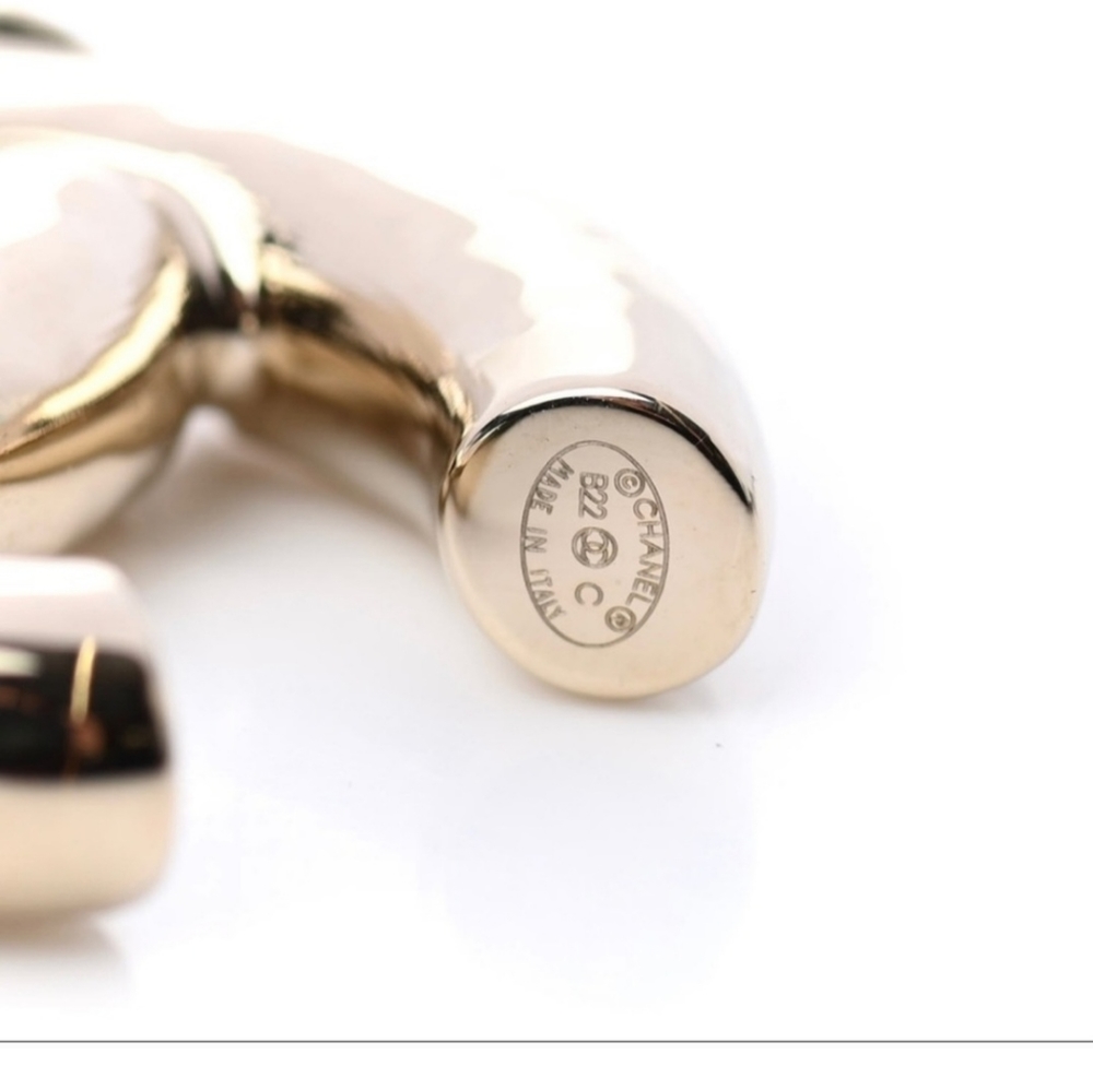 SOLD! Authentic Chanel 22c Earrings( 2022 Cruise Collection) - Picture 5 of 9
